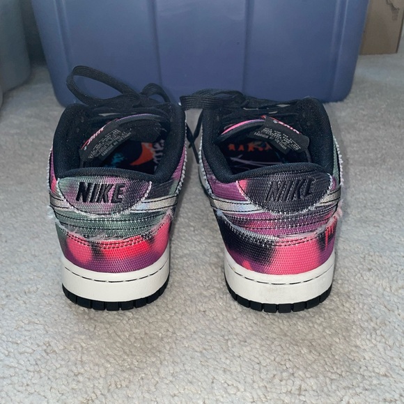 Nike dunk low premium graffiti sneaker - Picture 5 of 7